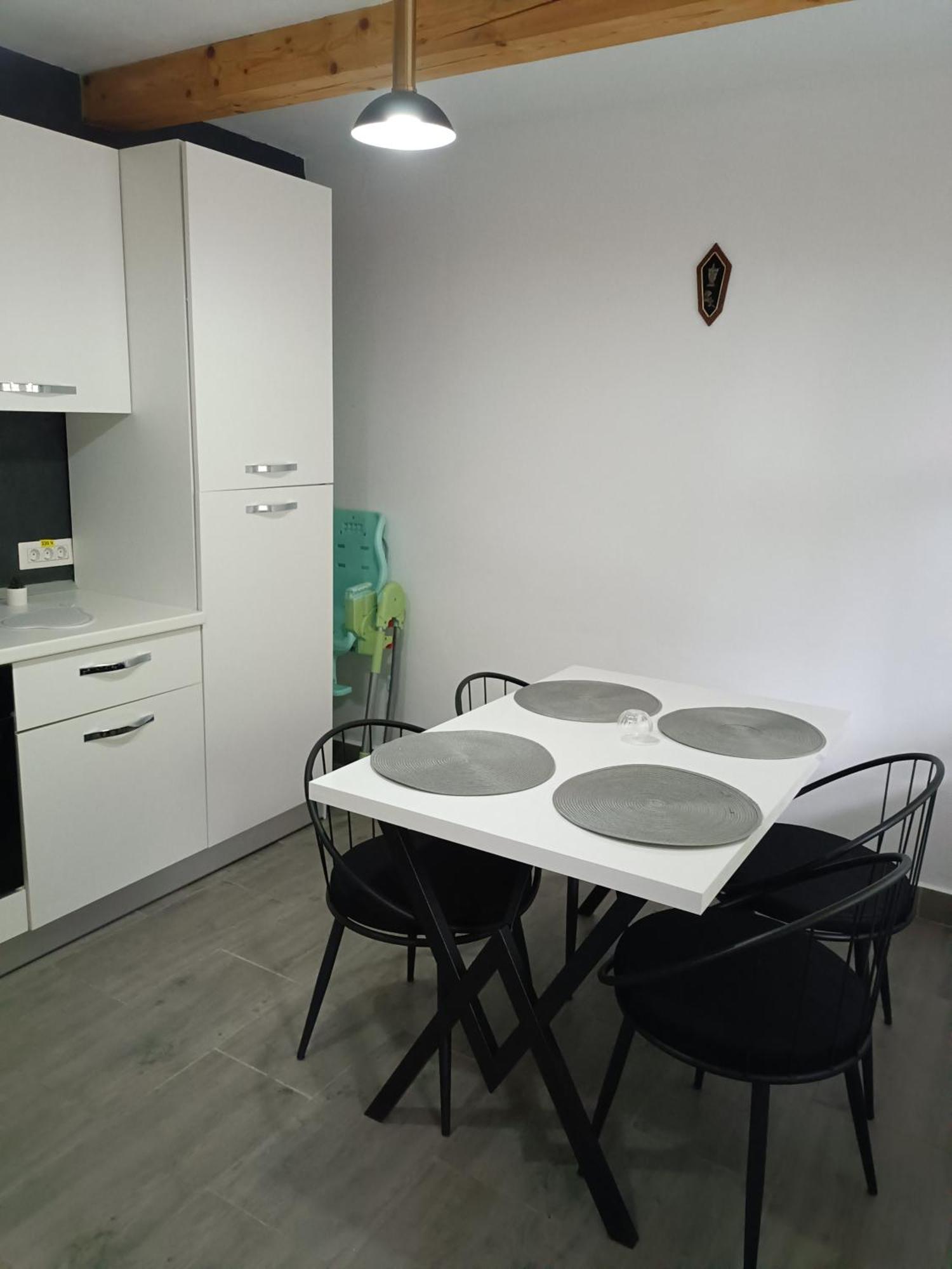 Casa Valentina Hotel Vişeu de Sus Eksteriør billede